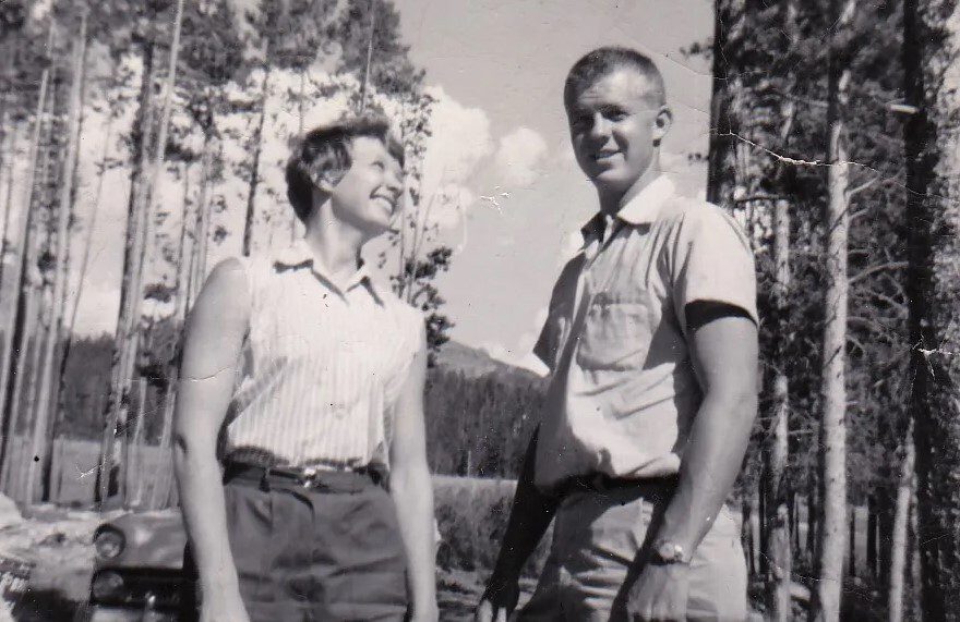 https://ski-nm.transforms.svdcdn.com/production/global/Mom-and-Dad-Summer-1956_01_crop.jpg?w=880&h=571&q=100&auto=format&fit=crop&dm=1790623166&s=9001086fccfbaacee184395efc97be0d