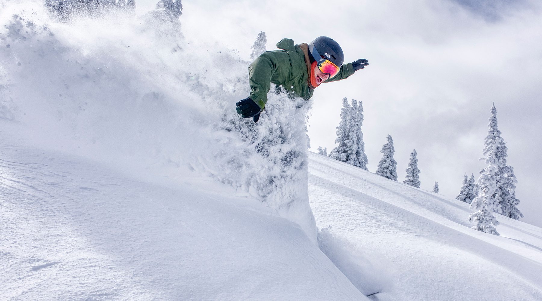 https://ski-nm.transforms.svdcdn.com/production/global/SnowboarderTurningInDeepPowder-Ski-Bueno.jpg?w=1800&h=1001&q=100&auto=format&fit=crop&dm=1731007031&s=3a7d177dc916dcca8dd30eec2db7c43a